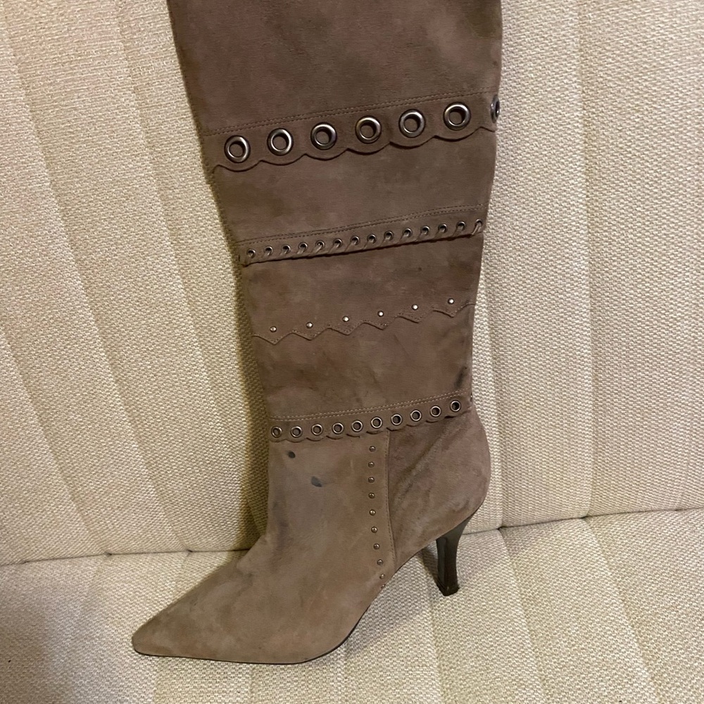 ANTONIO MELANI Brown Heeled Boots with Studded Detail